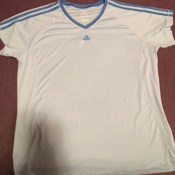 Adidas work out shirt - Picture 1 of 3